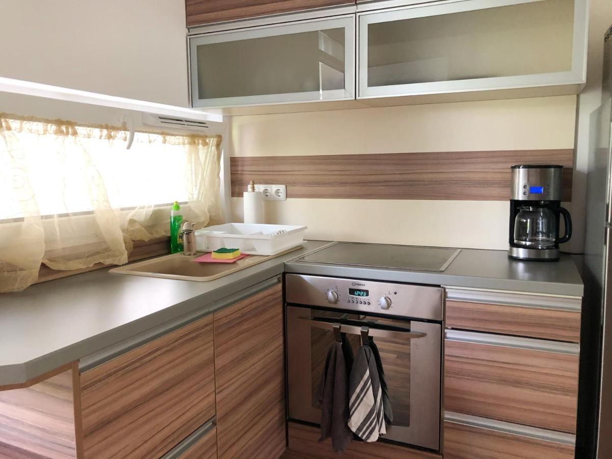 Apartamento Dóra *